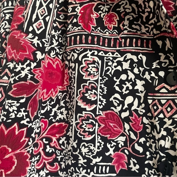 C.S.T Studio woman's 4X button down blouse top red floral flowy business casual - Picture 4 of 10